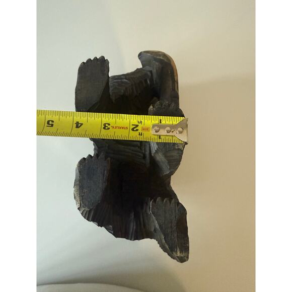 Antique Japan bear wood carving Ainu art Hokkaido hand carving sculpture - Picture 10 of 13